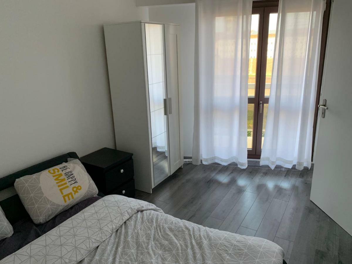 Grand Appartement A Louer Vue Sur Seine Melun Dış mekan fotoğraf